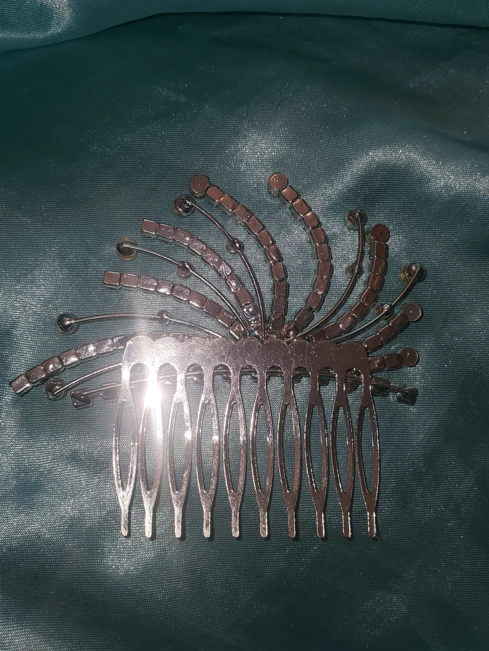 Crystal-Embellished Silver Hair Comb for Women